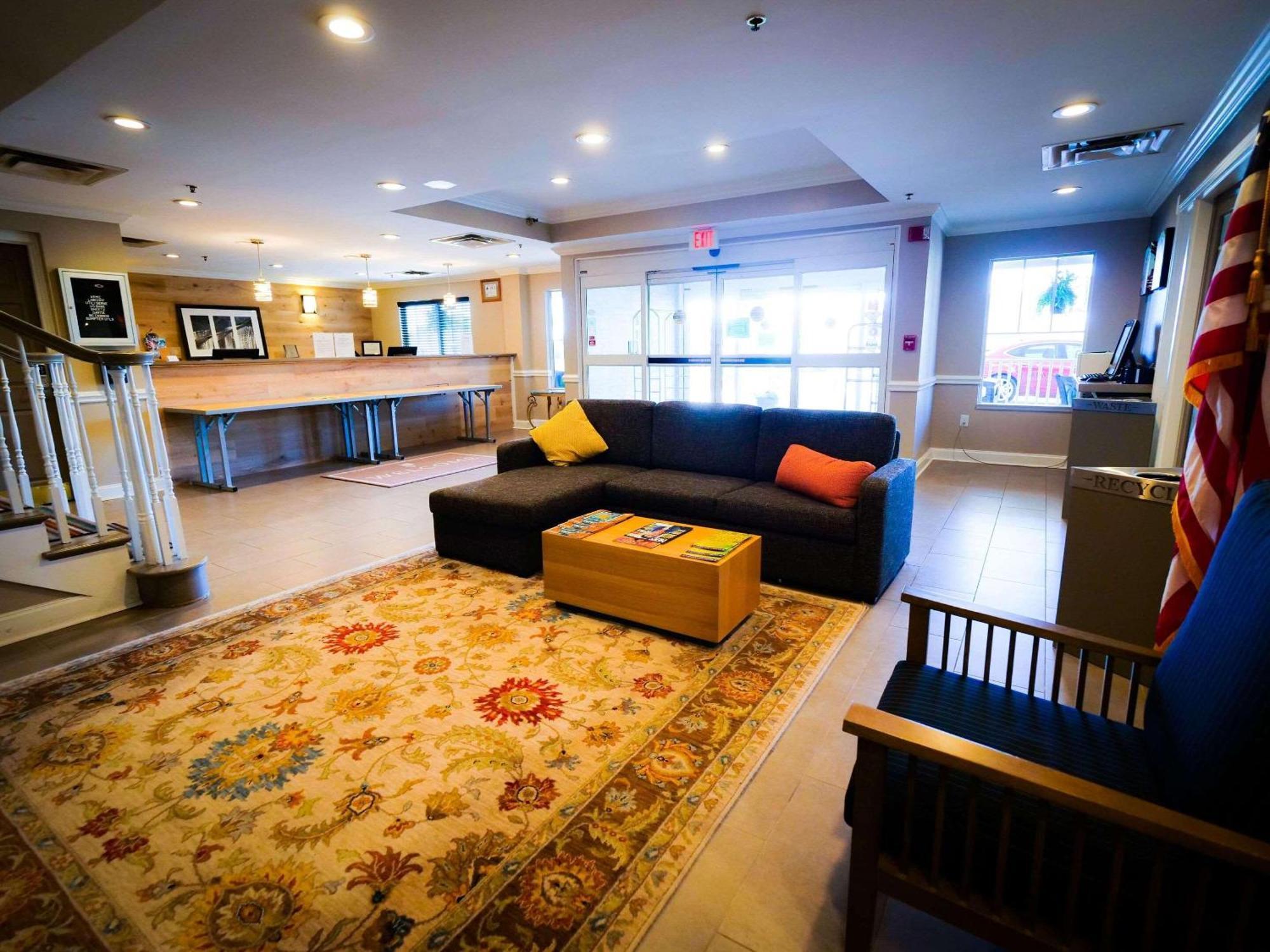 Country Inn & Suites By Radisson, Burlington Elon , Nc Exteriör bild