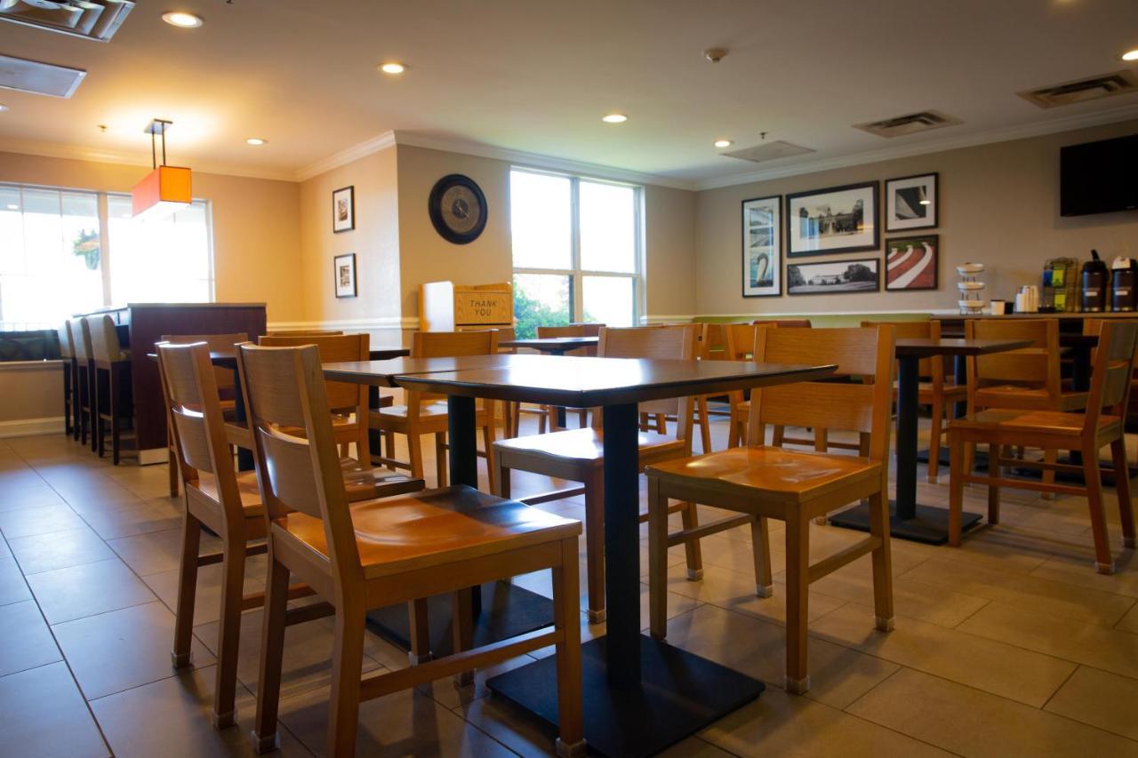 Country Inn & Suites By Radisson, Burlington Elon , Nc Exteriör bild